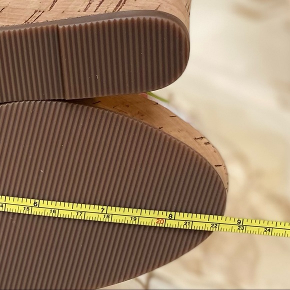 COACH Gwynnie Signature 4.5" Cork Wedge Slingback Sandals Multi Pastel with Bow. - Picture 12 of 15